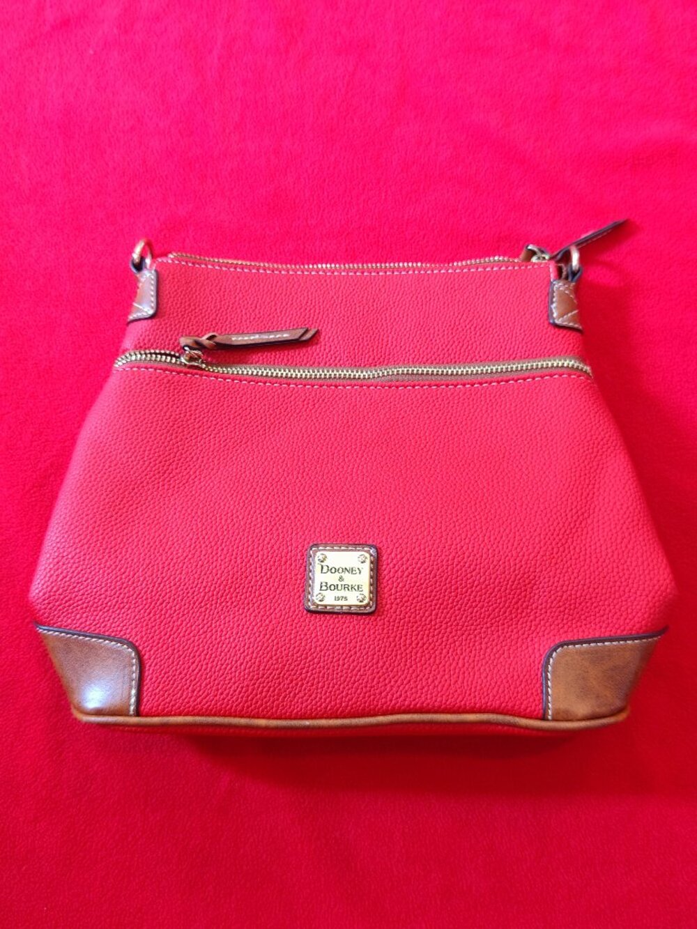 Dooney & Bourke Pebble Grain Crossbody Bag – Red/Tan